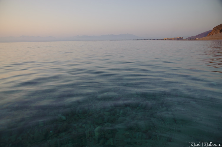 Fujeirah at Dawn, seen from Dibba (D700, Tamron 24-135mm f/3.5-5.6 @ 24mm, f5.6, ISO 200, 1/100 seconds)